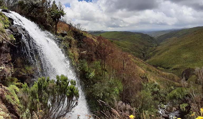 5 Days Chogoria Route