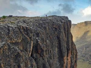 5 Days, 4 Nights Chogoria Route